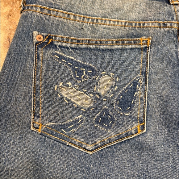 NWOT Anthropologie Pilcro Embroidered Patchwork
Floral Slim Boyfriend Jeans 28 - Picture 11 of 16